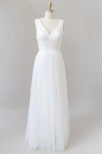 Long A-line Open Back V-neck Lace Tulle Wedding Dress by BIZTUNNEL