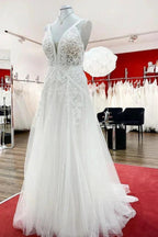 Long A-line Sleeveless Tulle Lace Appliques Open Back Wedding Dresses by BIZTUNNEL