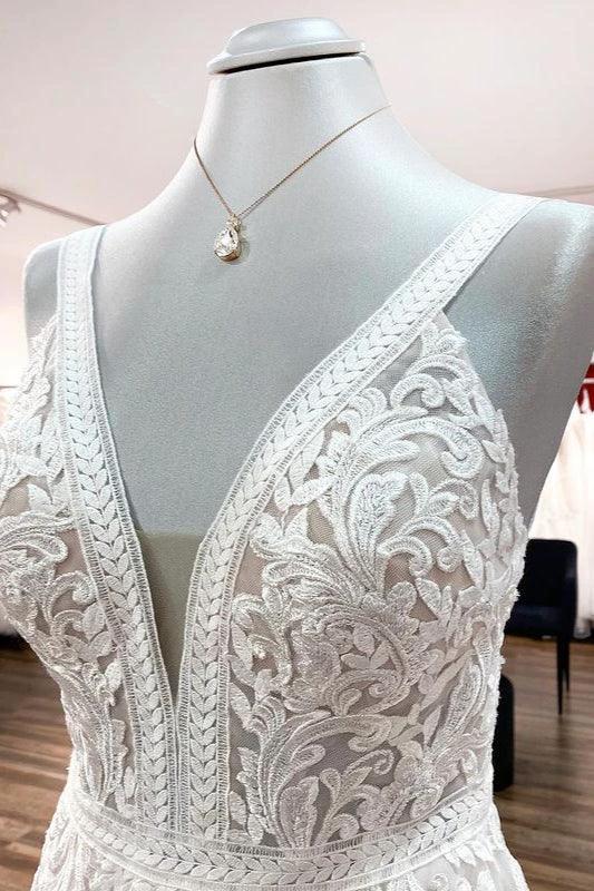 Long A-line Sleeveless Tulle Lace Appliques Open Back Wedding Dresses by BIZTUNNEL