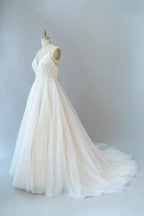 Long A-line Spaghetti Strap Lace Tulle Backless Wedding Dress by BIZTUNNEL