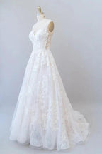 Long A-line Sweetheart Appliques Lace Tulle Wedding Dress by BIZTUNNEL