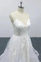 Long A-line Sweetheart Appliques Spaghetti Strap Tulle Wedding Dress by BIZTUNNEL