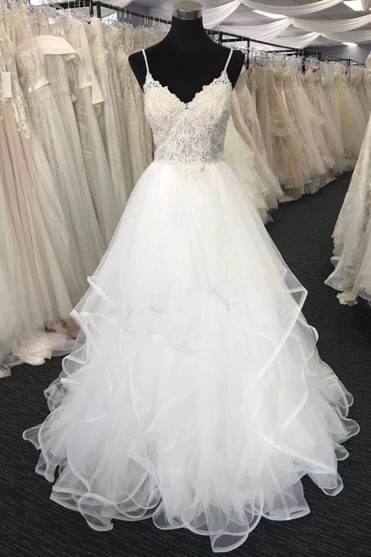 Long A-line Sweetheart Spaghetti Straps Lace Tulle Wedding Dress by BIZTUNNEL