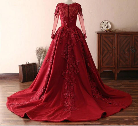 Vestido de fiesta largo de tul con apliques florales 3D y encaje en forma de A