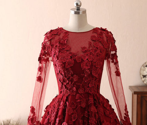 Vestido de fiesta largo de tul con apliques florales 3D y encaje en forma de A
