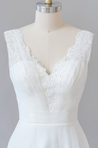Long A-line V-neck Lace Tulle Backless Wedding Dress