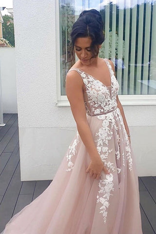 Vestido de fiesta largo de tul con escote en V, tirantes finos, espalda descubierta y apliques de encaje