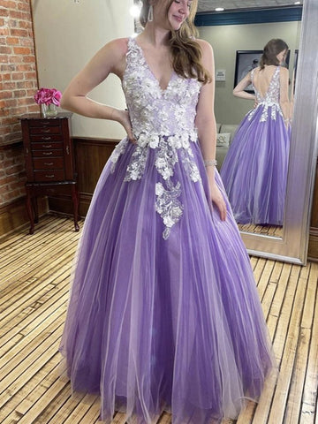 Langes A-Linien-Ballkleid mit V-Ausschnitt und Tüllspitze, Blumenmuster und 3D-Blumen