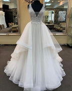 Long A-line V-neck Tulle Lace Wedding Dress by BIZTUNNEL