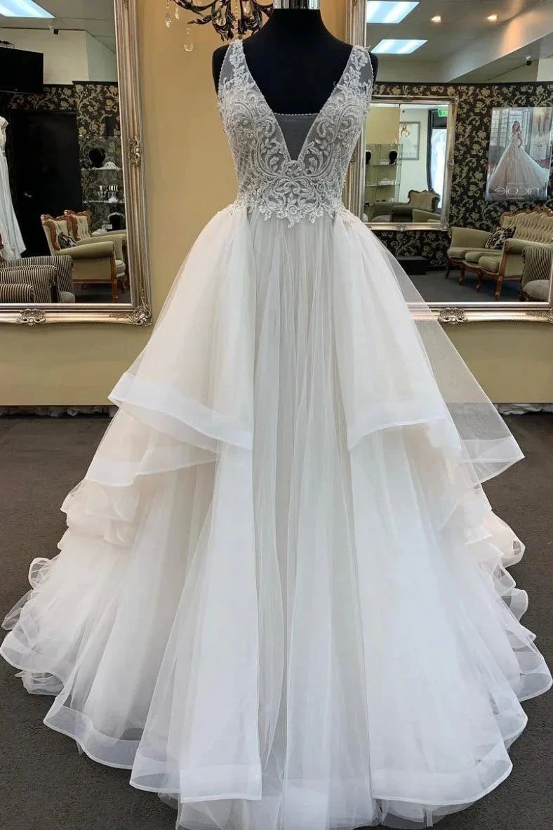 Long A-line V-neck Tulle Lace Wedding Dress by BIZTUNNEL
