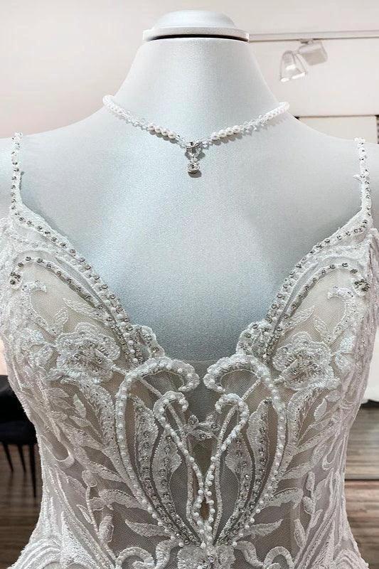 Long Ball Gown V-neck Spaghetti Straps Tulle Lace Wedding Dress by BIZTUNNEL