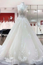 Long Ball Gown V-neck Spaghetti Straps Tulle Lace Wedding Dress by BIZTUNNEL