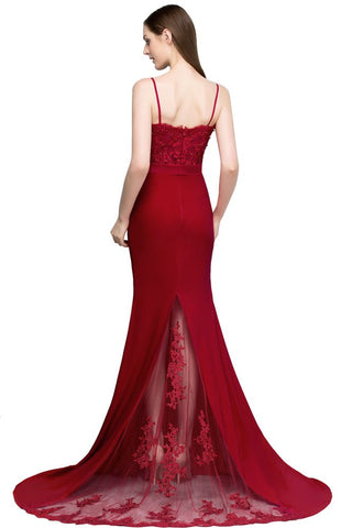 Vestidos de fiesta largos color burdeos con escote en forma de corazón, corte sirena y apliques de cuentas