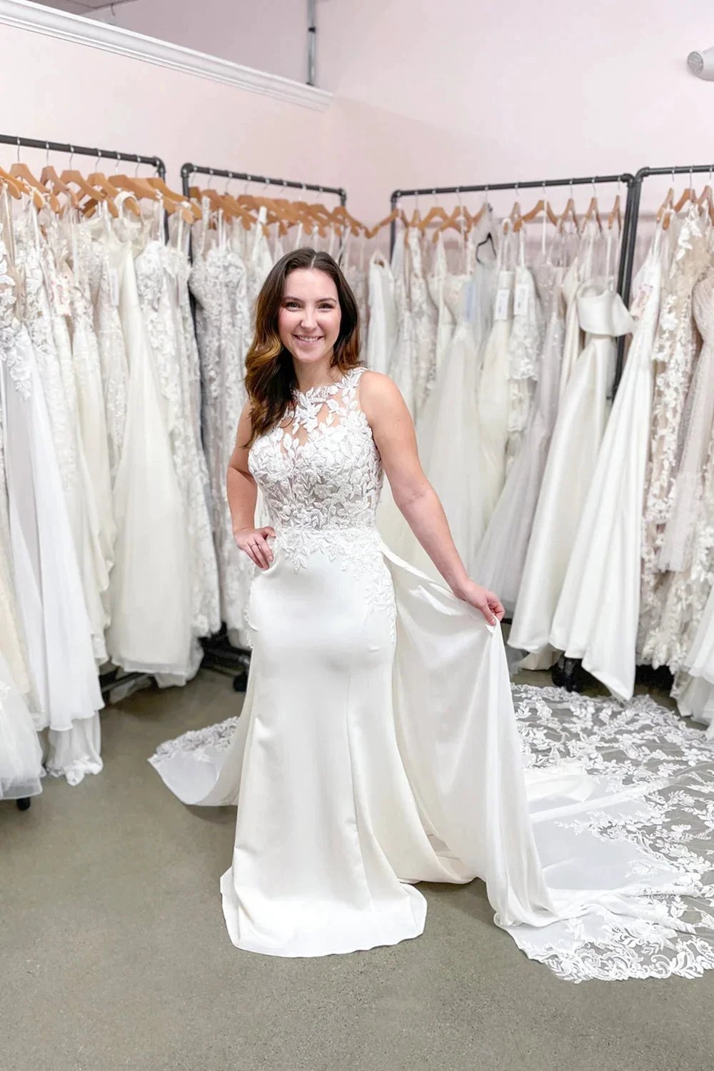 Long Mermaid Bateau Appliques Lace Wedding Dress With Detachable Train by BIZTUNNEL