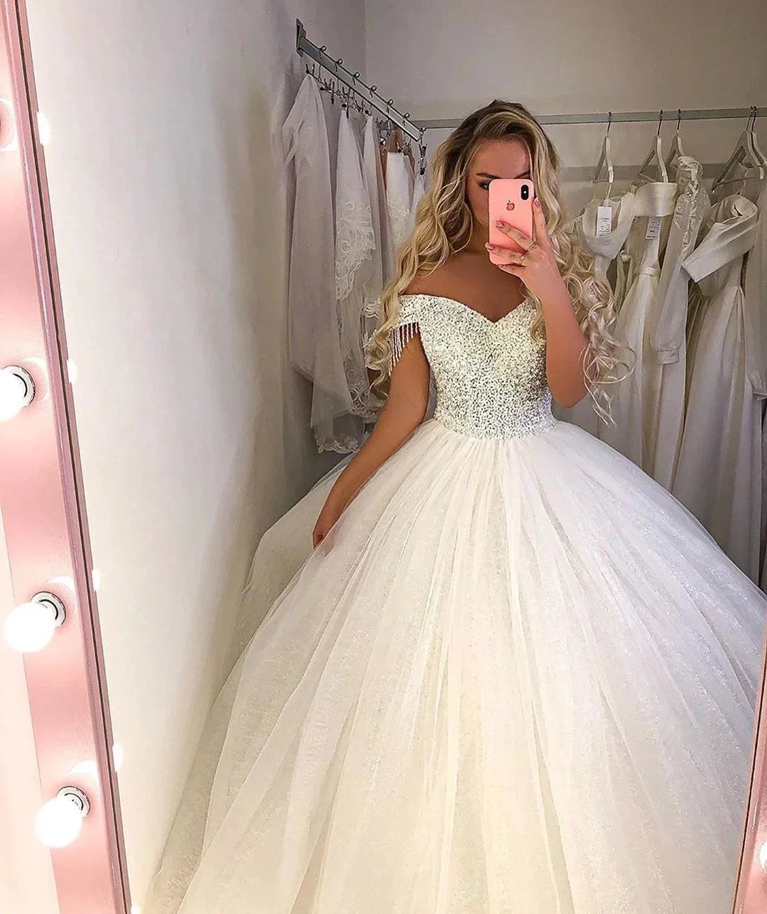 Long Princess off-the-shoulder Tulle Wedding Dress by BIZTUNNEL