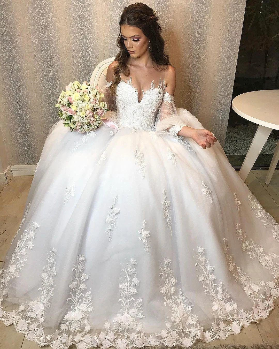 Long Princess Off-the-shoulder Tulle Wedding Dress with Bubble Sleeves by BIZTUNNEL