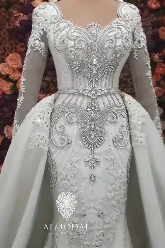 Luxurious A-line Long Sleeves Beading Wedding Dress With Train