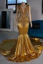 Luxurious Mermaid Satin V-Neck Sleeveless Yellow Prom Dresses With Beading by misshow.com