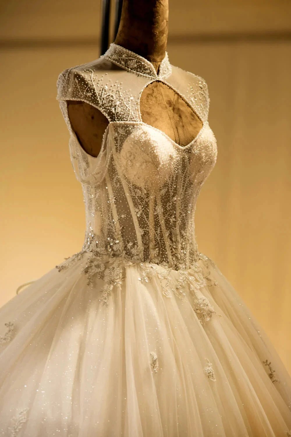 Luxury Illusion Neck Lace-up Tulle Ball Gown Wedding Dress Modest Ivory Sparkle Bridal Gowns by misshow.com