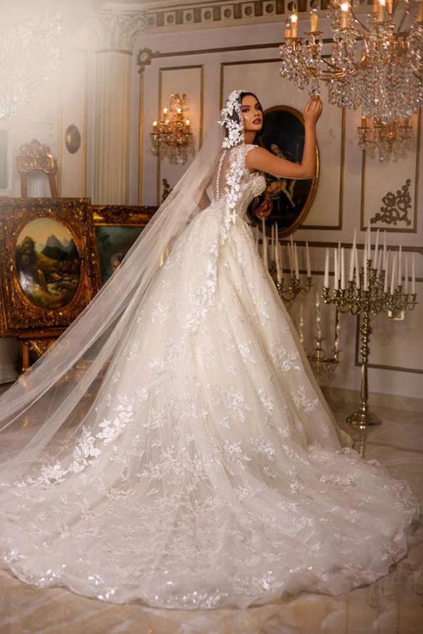 Luxury Long A-line Sweetheart Tulle Lace Open Back Wedding Dresses by BIZTUNNEL