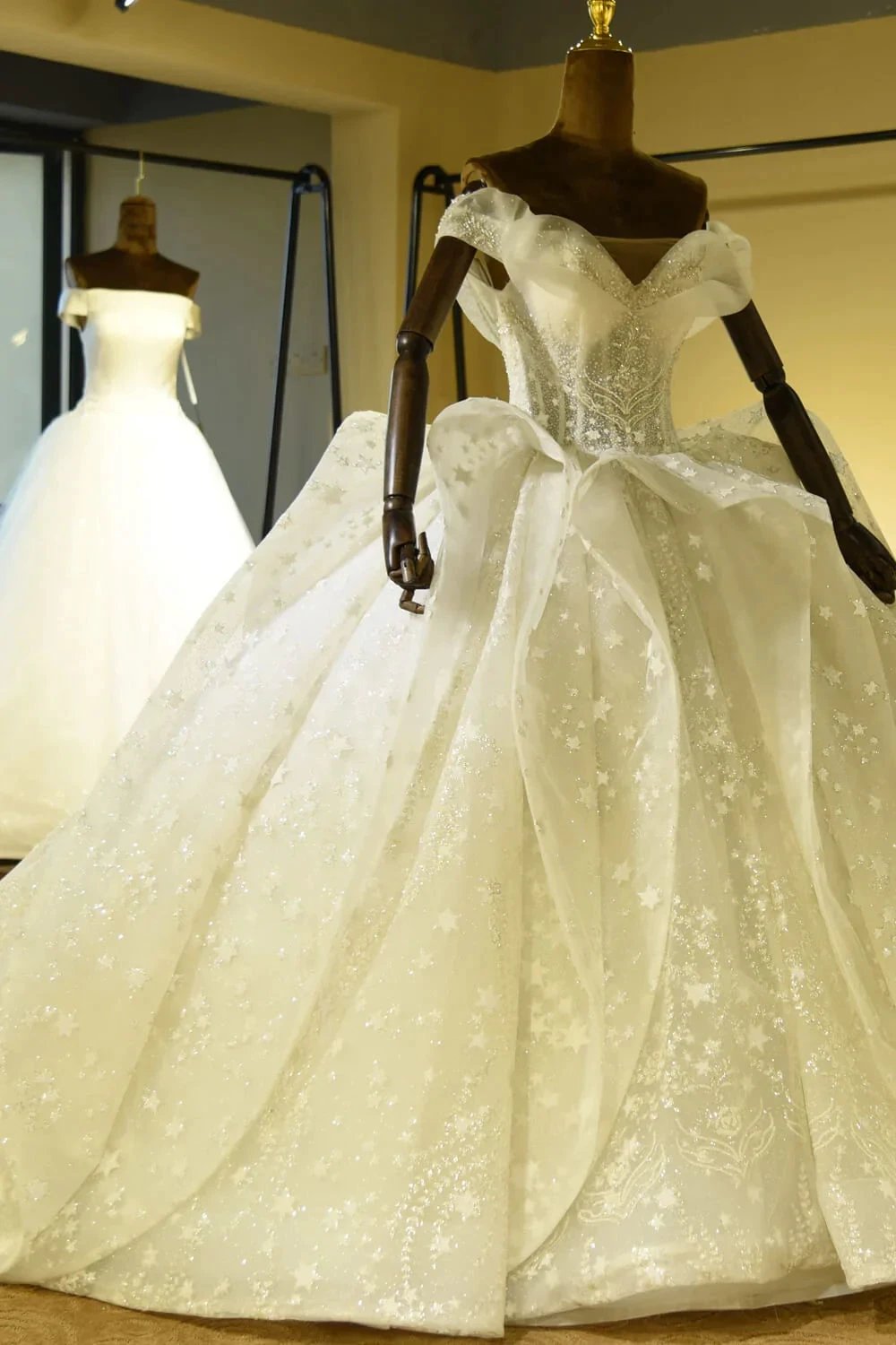 Luxury Sweetheart Lace-up Tulle Ball Gown Wedding Dress with Ruffles by misshow.com
