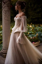 Luxury Ivory Off-the-Shoulder Lace Corset Tulle Train Wedding Dress SW126