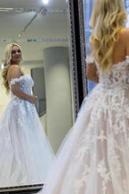 Modern A-line Off-the-shoulder Sleeveless Wedding Dresses With Lace by misshow.com