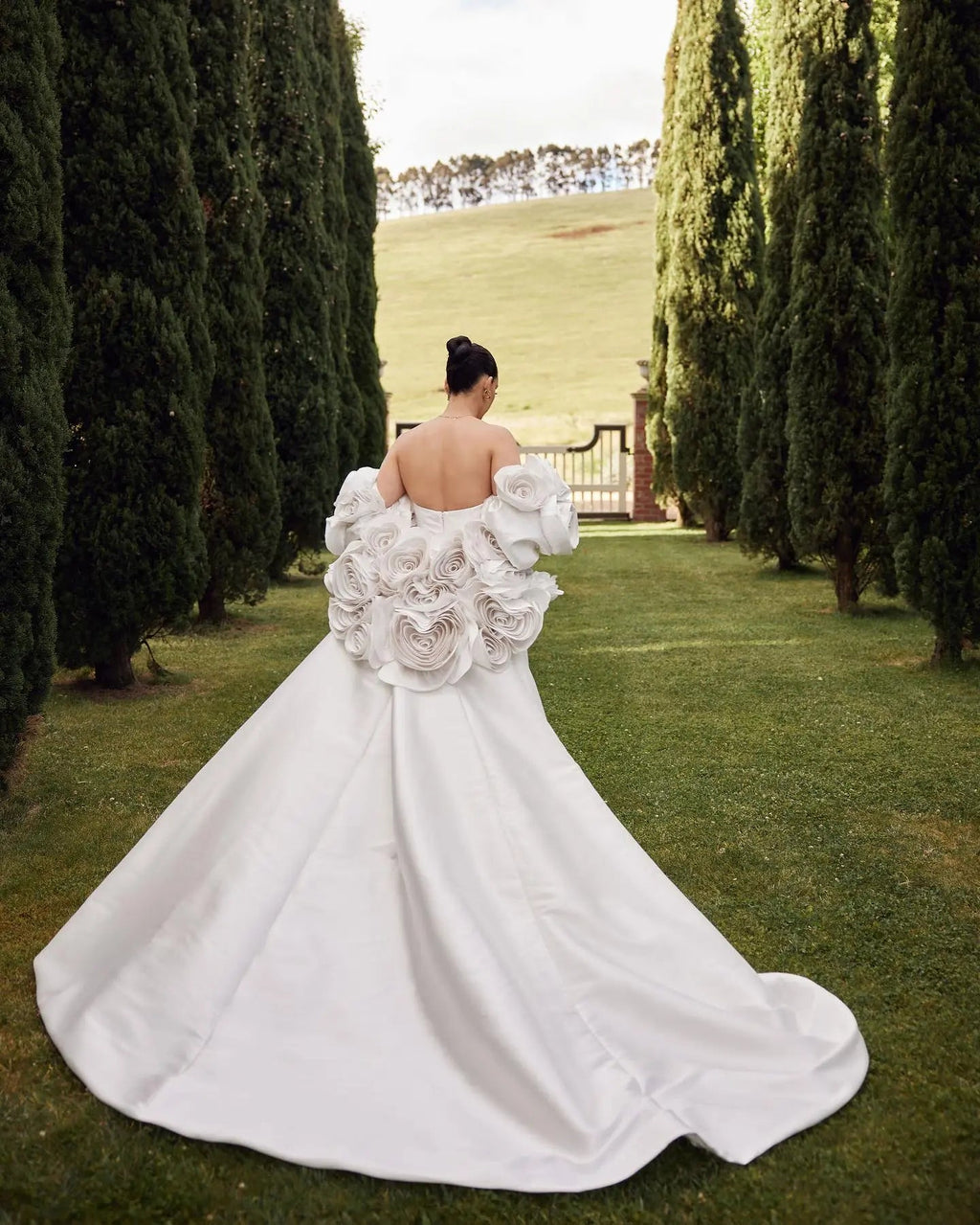Ivory  Satin Mermaid Wedding Dress 3D Giant Rose Floral With Veil  SW661
