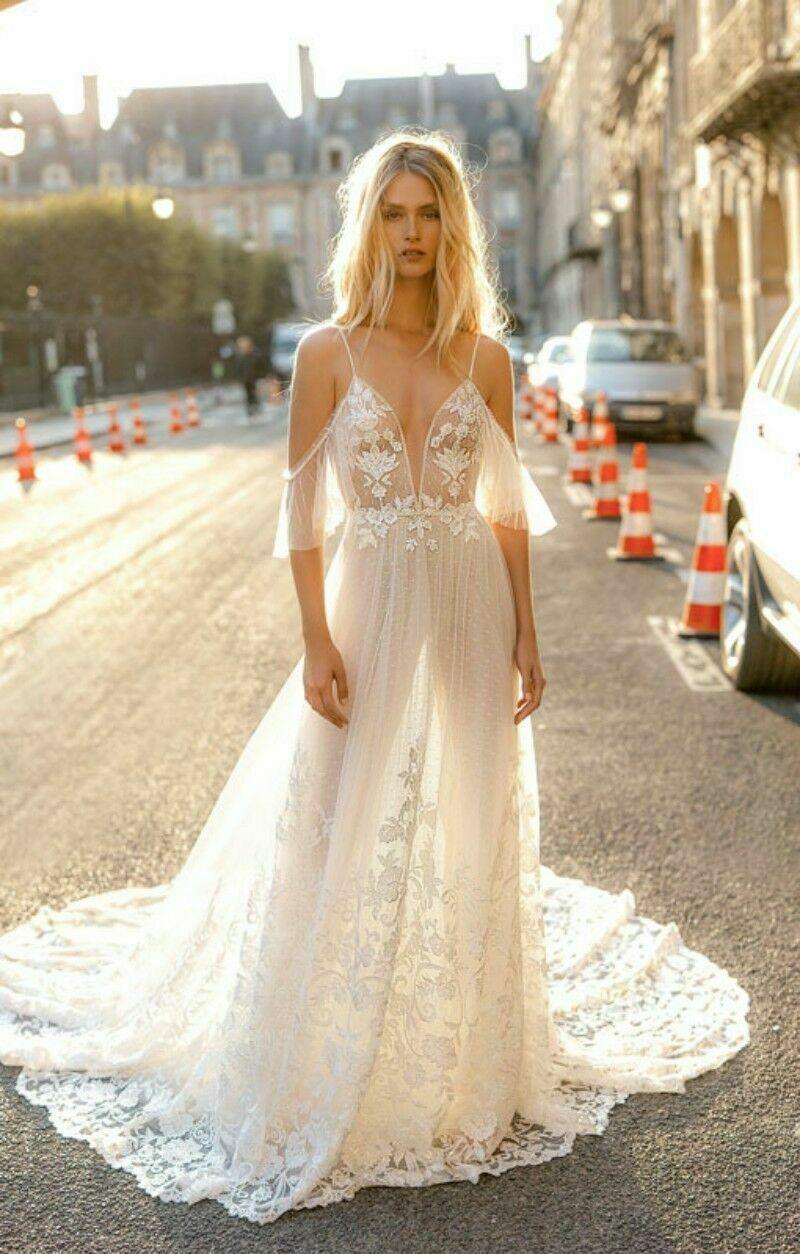 Boho Beach A Line Wedding Dresses Sexy Spaghetti Lace Appliques