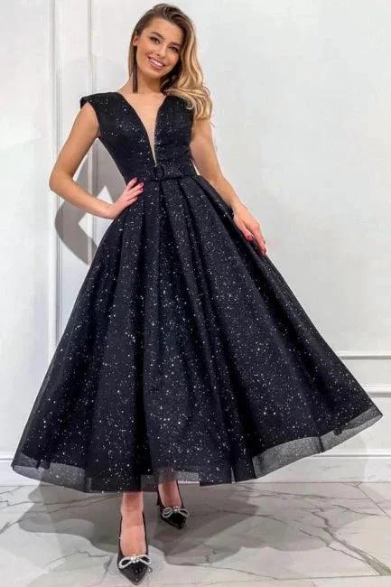 Obsessing Long Black A-line V-neck Sleeveless Sequined Prom Dress by misshow.com