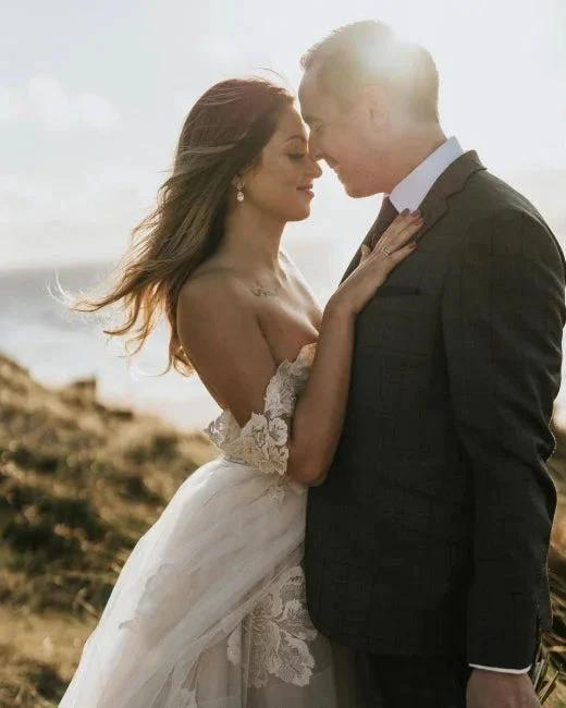 Off-the-Shoulder Simple Wedding Dress Tulle Lace Aline Beach Wedding Dress by misshow.com