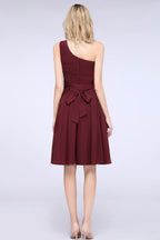 One-Shoulder Sleeveless Knee-Length Bridesmaid Dress with Ruffles Formal Party Dress