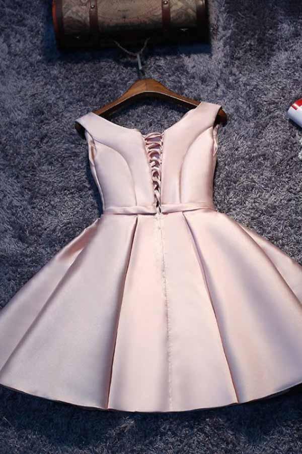 Vestido Curto de Cetim Rosa com Saia em A e Cordões para Festa de Regresso a Casa PD046