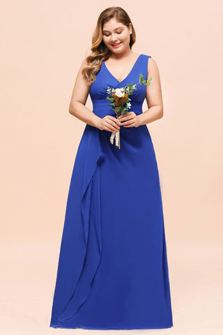 Vestido de dama de honor azul real sin mangas de gasa de talla grande con escote en V y vestido de novia sencillo