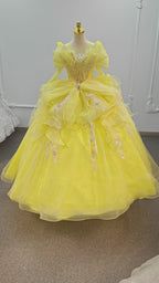 Vestido de Noiva Amarelo Vivo com Gola Alta, Saia Rodada, Tule com Folhos, Bordado Floral 3D e Costas com Corpete Ye-2031