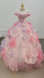 Incantevole abito da sposa a palloncino rosa pastello e viola con scollo a barca, fiori glitterati 3D e collare di cristallo Ye-2027