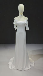 Satin Bow & Chain Elegance (ZD16861)