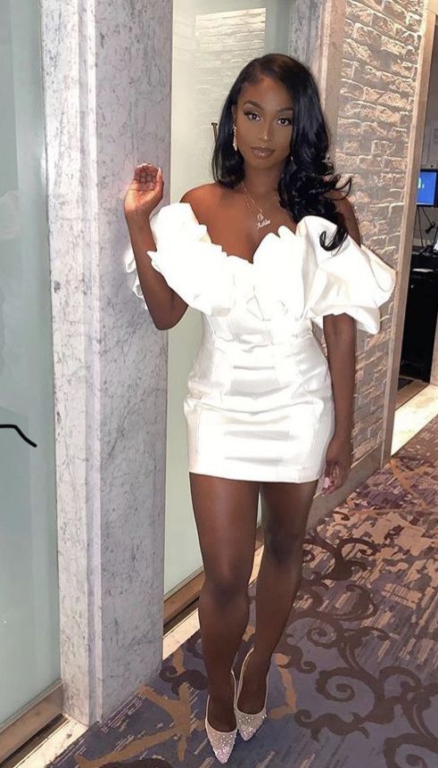 18th Birthday Outfit Black Girl Luxury Ivory Satin Ruffle Strapless Homecoming Dress Y652 Main Image