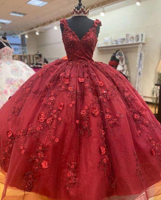 Princess Ball Gown Quinceanera Dresses,Lace Beaded V Neck Sweet 16 Dress Y1213 by simplepromdress