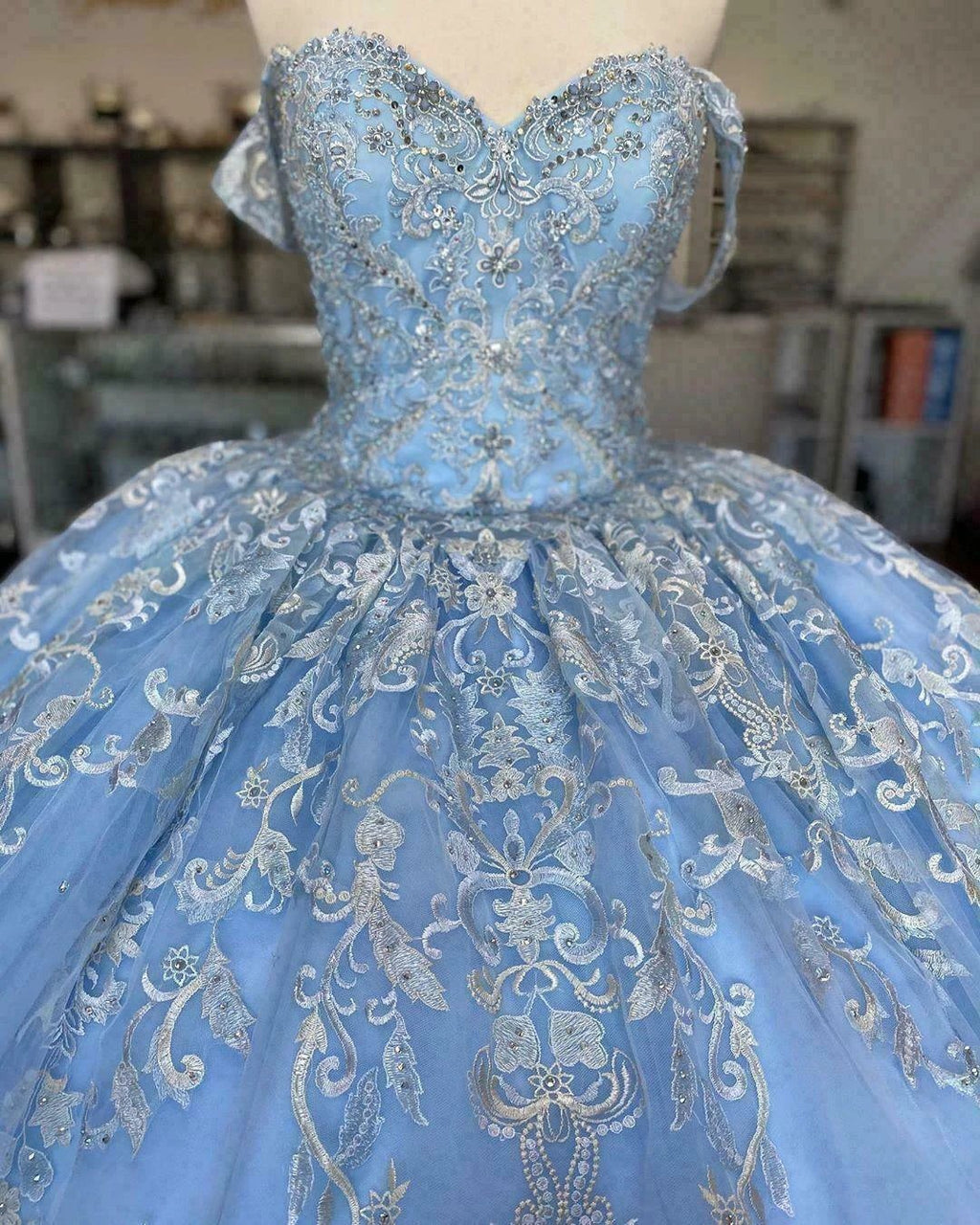 Winter Wonderland Blue Ball Gown Quinceanera Dress Blue Tulle Lace Ball Gown Y674 by simplepromdress