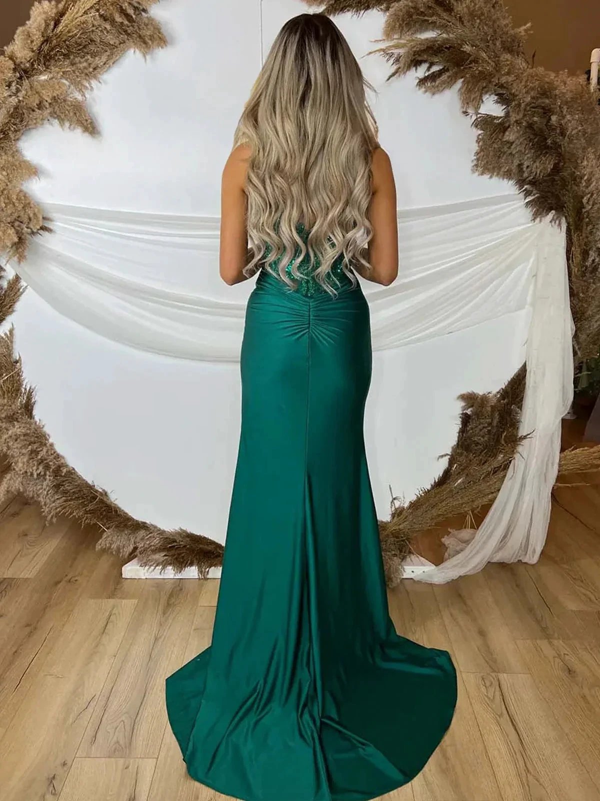Rafenild | Green V Neck Beading Satin Long Slit Prom Dresses by KissProm