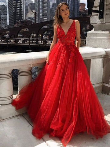 Vestido de fiesta formal rojo largo de corte A con escote en V, tul, encaje, espalda descubierta y bolsillos