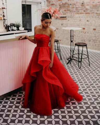 Elisa | Vestido de fiesta de organza rosa claro, corte A, sin tirantes