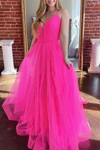 Vestido de fiesta romántico largo de tul con escote en V y espalda abierta