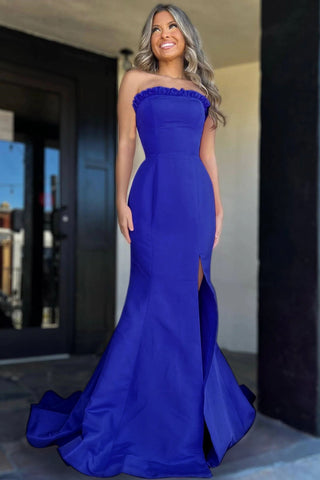 Denver | Vestido de fiesta largo con abertura y corte sirena, sin tirantes, color magenta con volantes