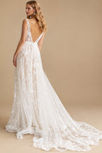 Rutipo As Picture A-Line/Princess V Neck Tulle Lace Sweep Train Wedding Dresses With Appliques Lace