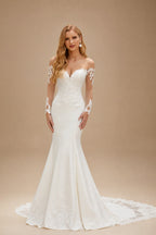 Rutipo Ivory Trumpet/Mermaid Sweetheart Cathedral Train Elastic Satin Wedding Dress With Appliques Lace