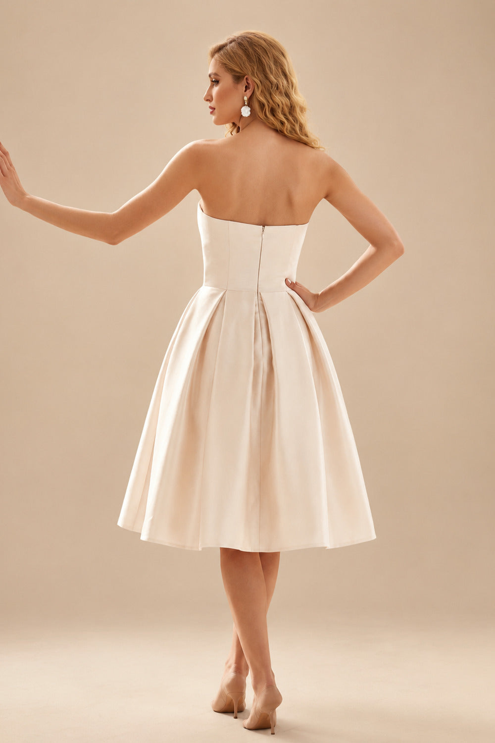 Rutipo As Picture A-Line Sweetheart Sleeveless Knee-Length Satin Wedding Dresses