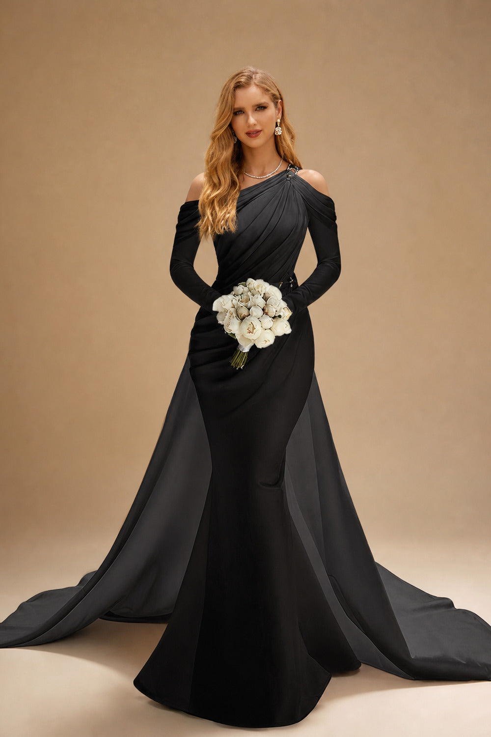 Rutipo Black Long Sleeves Trumpet/Mermaid Beading Wedding Dresses