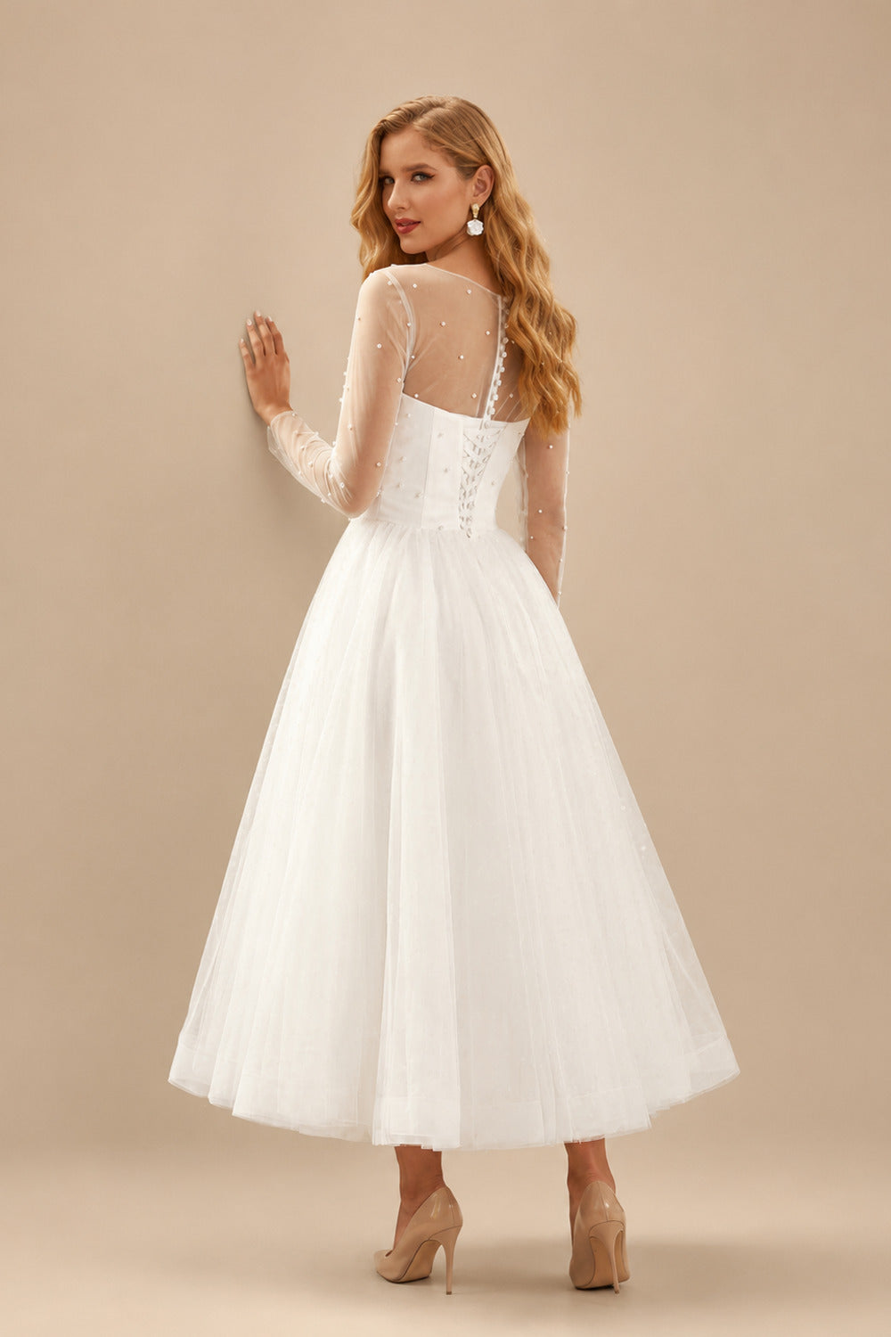 Rutipo Ivory Elegant Beading Illusion Neck Long Sleeves A-Line Tea-Length Tulle Wedding Dresses